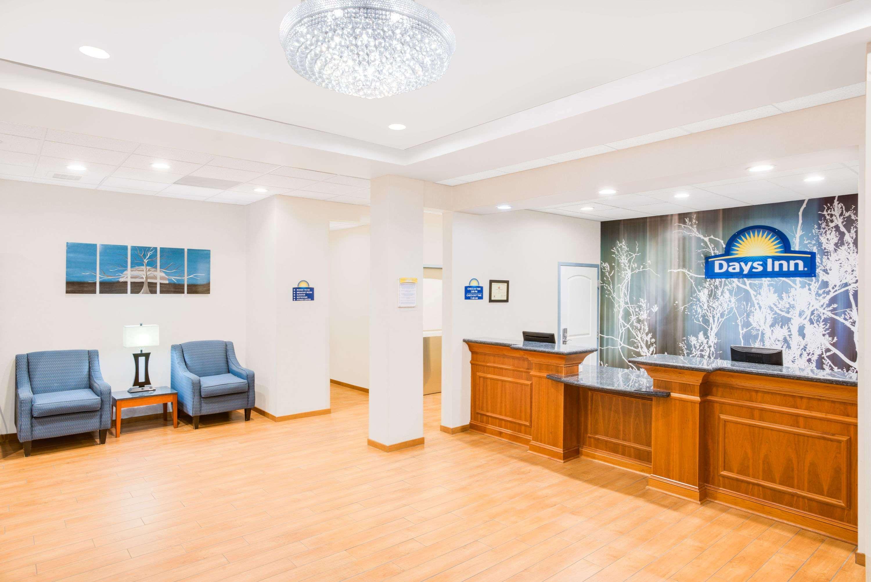Evans Mills Days Inn By Wyndham Watertown Fort Drum מראה חיצוני תמונה