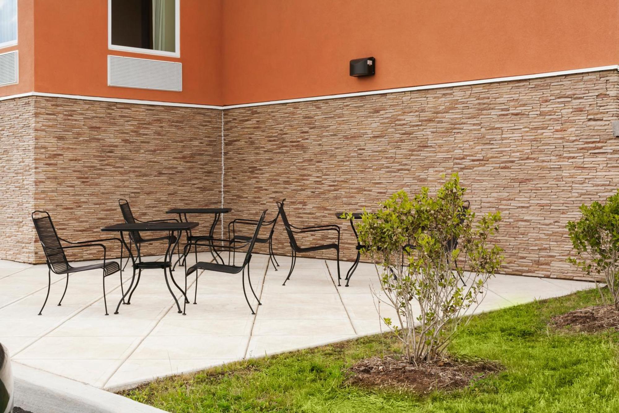 Evans Mills Days Inn By Wyndham Watertown Fort Drum מראה חיצוני תמונה